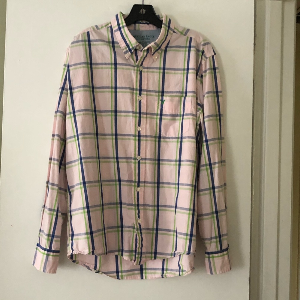 🆕 AMERICAN EAGLE OUTFITTERS PINK BUTTON DOWN